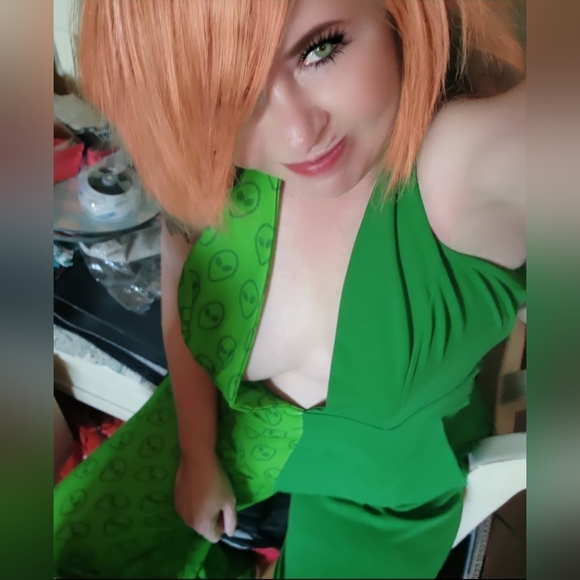 Meet your Posher, Tamara - Picture 2 of 2